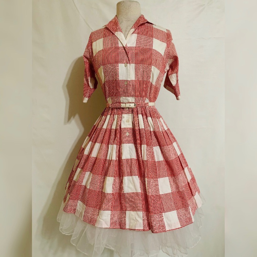 Button-up Vintage Dress